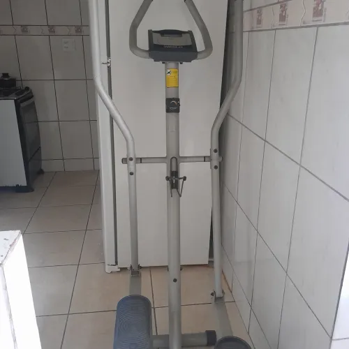 ELIPTICO WESLO MOMENTUN 2100