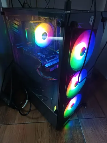 Desktop Gamer / Trabalho | Ryzen 5 5500 | 16GB RAM | Pronto para jogar