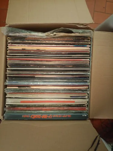 Lote LDS 58 Filmes e musicais