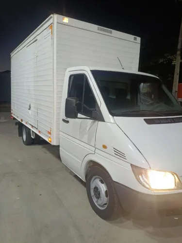 Vendo Caminhão Mercedes bens Sprinter 2011 Diesel com Baú