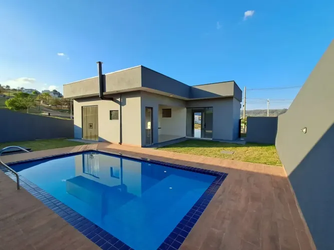 Casa à venda Ninho Verde 2 Pardinho - Nova, 3 dorm., área gourmet e piscina.
