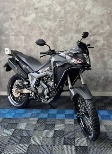 SAHARA 300 CINZA