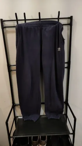 Calça moletom adidas