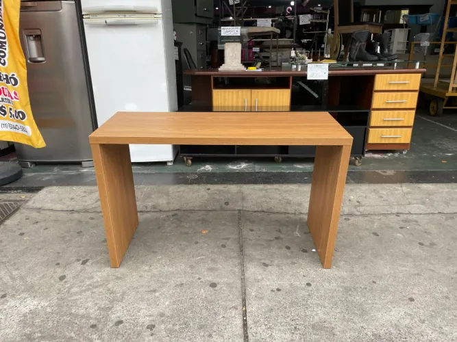 Mesa/Escrivaninha
