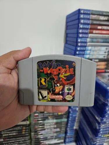 Vendo Banjo Kazoie de Nintendo 64 em perfeito estado.