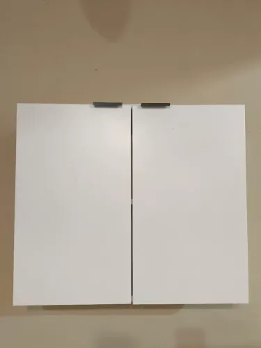 ARMÁRIO DE FERRO DE PAREDE, 2 PORTAS, MARCA ITATIAIA<br>30 Profundidade <br>68,5 altura<br>8
