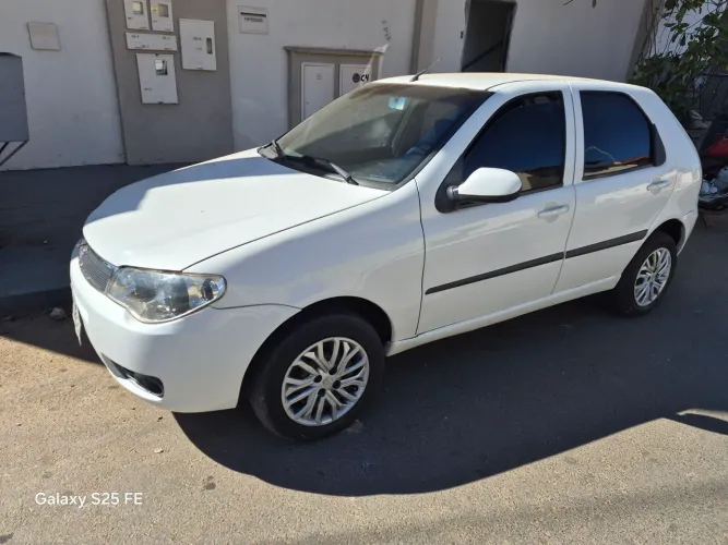 Fiat Palio 1.0 Economy Fire Flex 8V 4P 2012