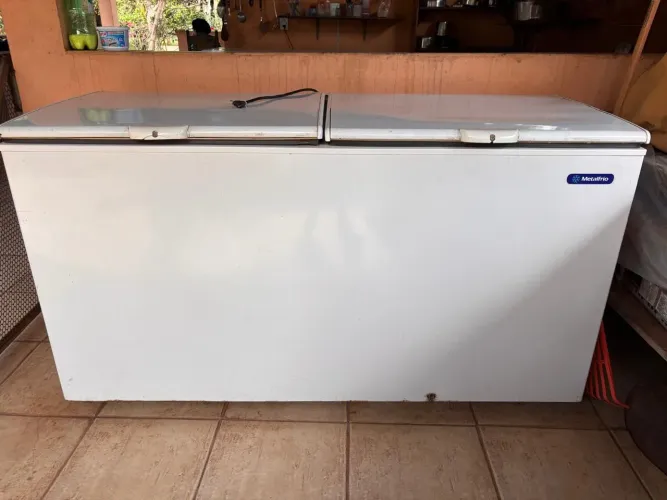 Freezer horizontal duas tampas