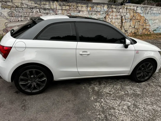 Audi A1 1.4 TFSI 122cv S-tronic 3P 2012