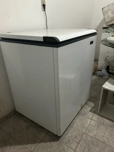 ? Freezer Horizontal 1 Porta à venda!