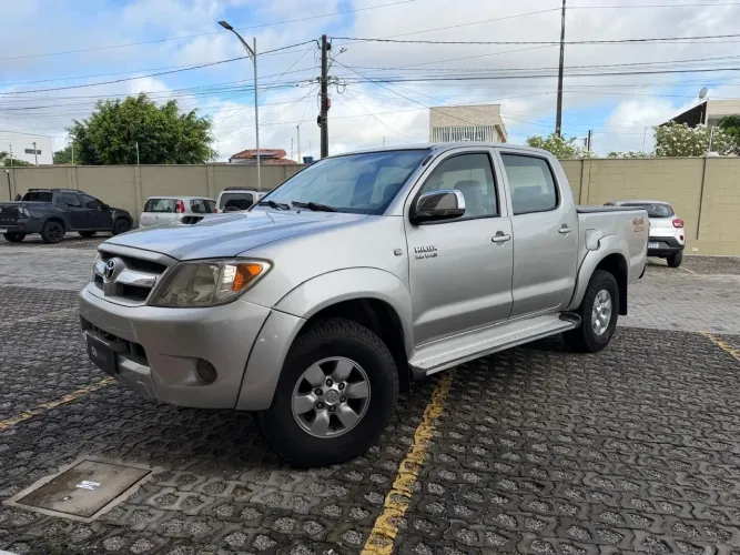 Toyota Hilux CD SRV D4-d 4X4 3.0 TDI Diesel AUT 2007