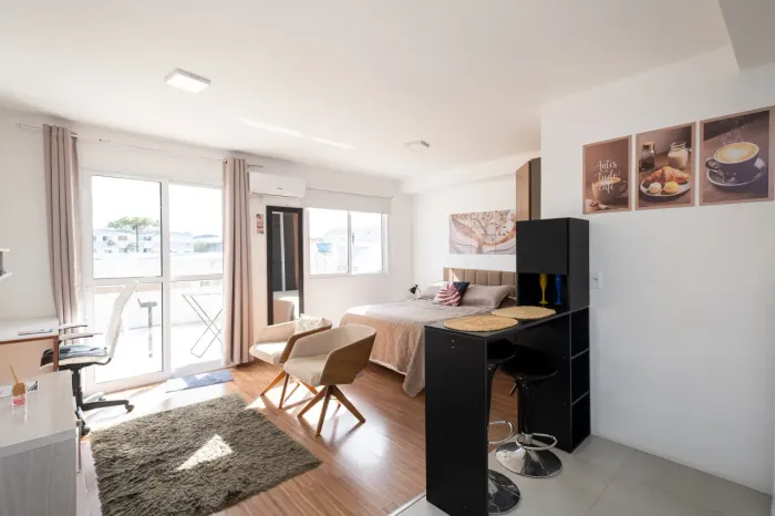 Loft mobiliado à venda e aluguel no bairro Centro, em Pelotas/RS, com conforto, praticidad