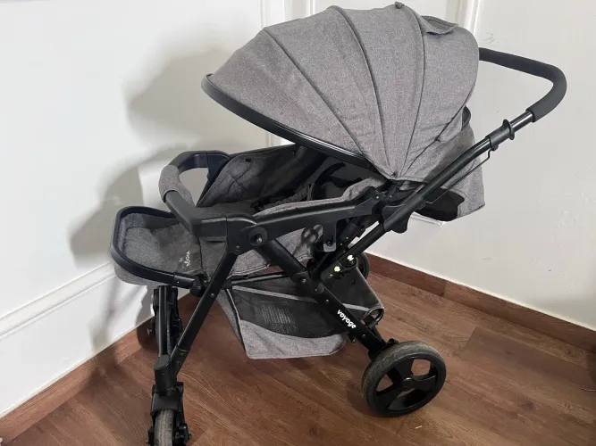 Carrinho de bebê
