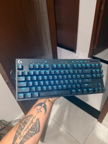 Teclado Logitech Pro X TKL Lightspeed