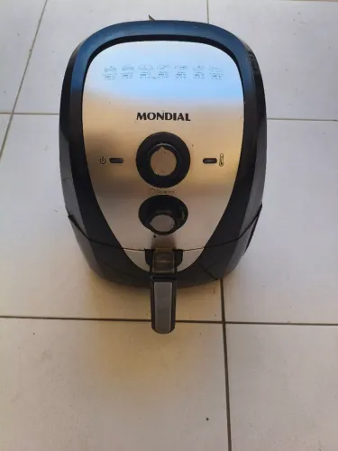 Fritadeira Elétrica Sem Óleo 5L Tamanho Família - Air Fryer Mondial AF-17 Preta com Timer