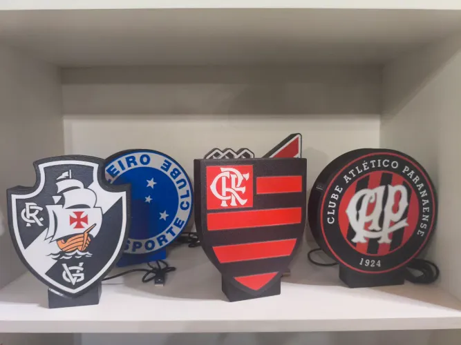 Luminária de led em 3d times de futebol.