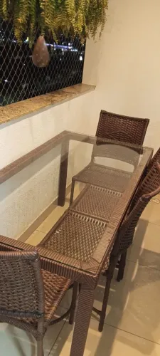 Mesa 4 lugares com vidro