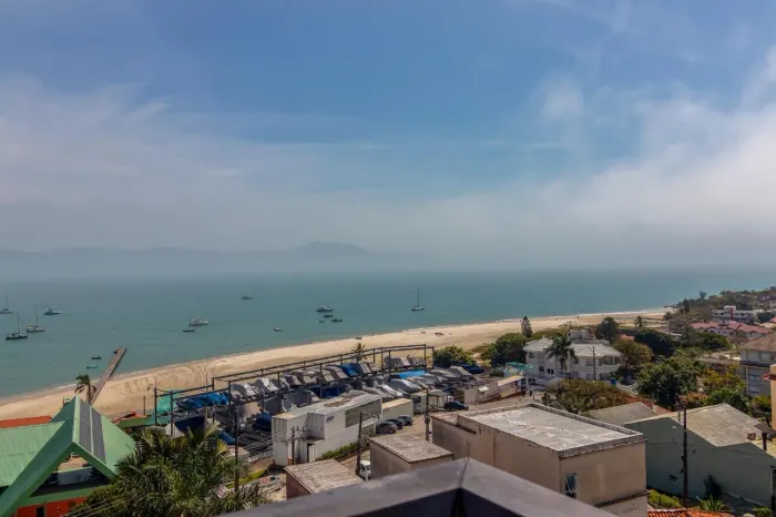 Cobertura para Locação em Florianópolis, JURERE, 4 dormitórios, 3 suítes, 4 banheiros, 2 v