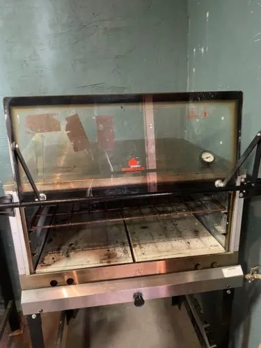 Vende-se forno para pizzas