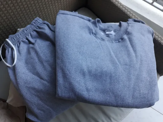 Conjunto moletom blusão e calça XGG cinza novo