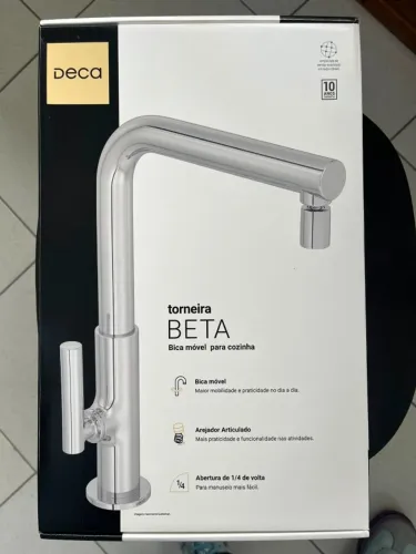 Torneira Beta bica móvel para cozinha Deca
