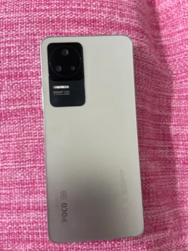 Xiaomi Poco F4