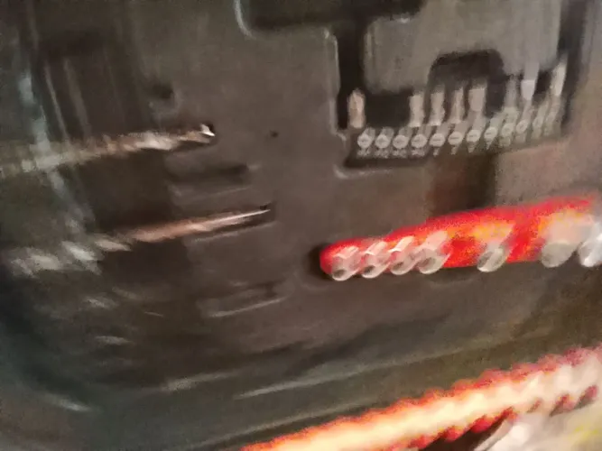 Furadeira 48W com duas baterias
