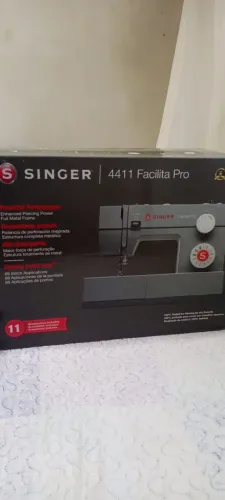 MÁQUINA PARA COSTURA
