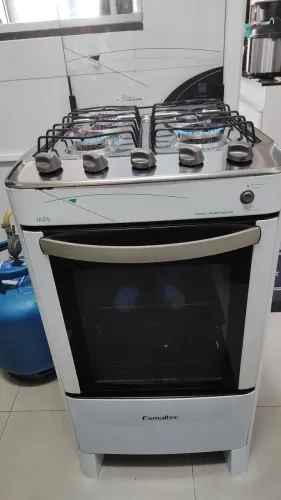 Fogão Esmaltec 4 bocas acendimento automático