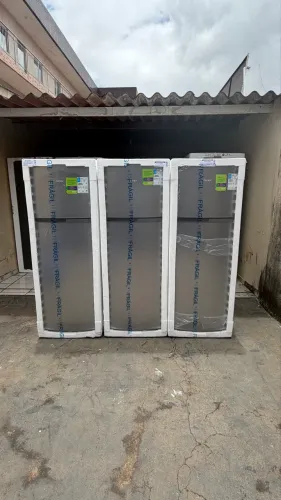 GELADEIRA CÔNSUL 323 LITROS INOX BAIXO CONSUMO 23 KW FOSS FREE