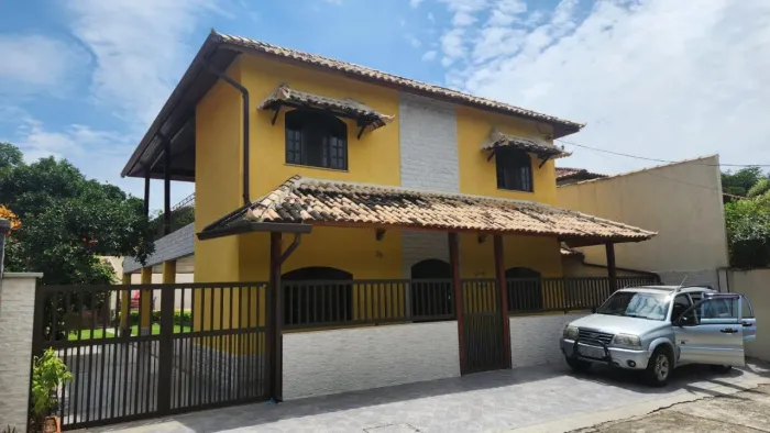 Casa para Venda em Rio de Janeiro, Barra de Guaratiba, 4 dormitórios, 1 suíte, 3 banheiros