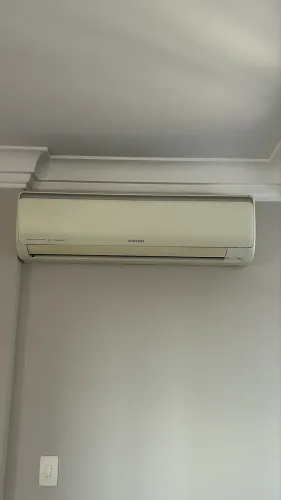 Ar condicionado 24mil Btus Samsung Smart Inverter / Vírus Doctor