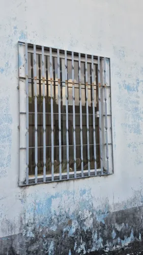 Janela de Ferro