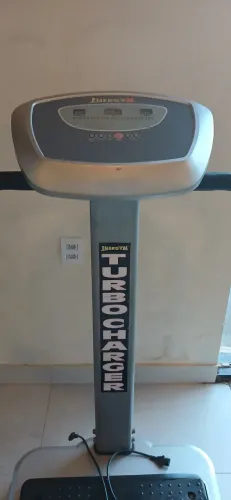 Plataforma Vibratória Energym Turbo Charger