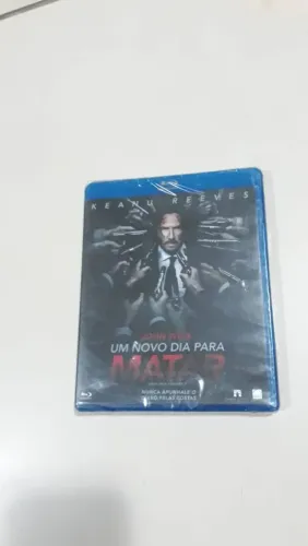 DVDs, séries, filmes e musicas