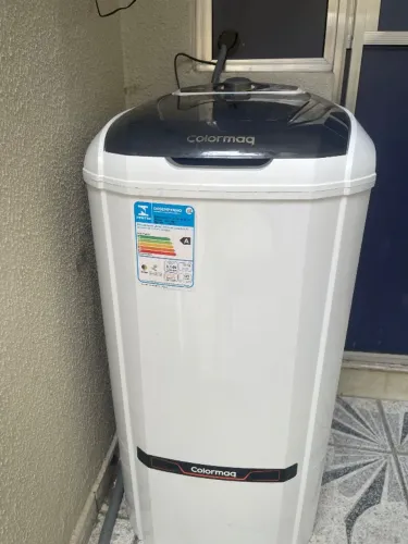 Tanquinho de lavar roupa
