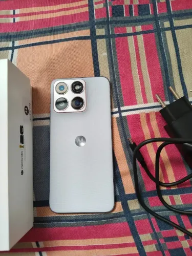 Smartphone Motorola Fusion 70 Edge 8gb RAM