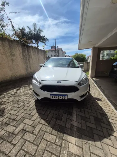 Ford Focus 1.6 S/se/se Plus Flex 8v/16v 5P 2017