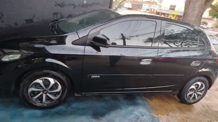 Chevrolet Onix Hatch LT 1.0 8V Flex Mec. 4P 2019