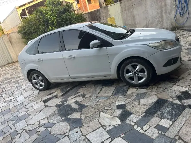 Ford Focus 1.6 S/se/se Plus Flex 8v/16v 5P 2012