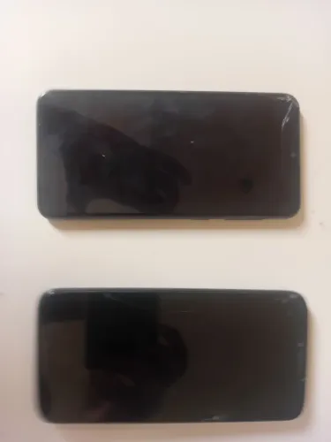 2 Celulares Samsung e Motorola troca apenas a tela! Aceito proposta!