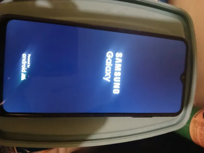 Samsung A3 semi novo