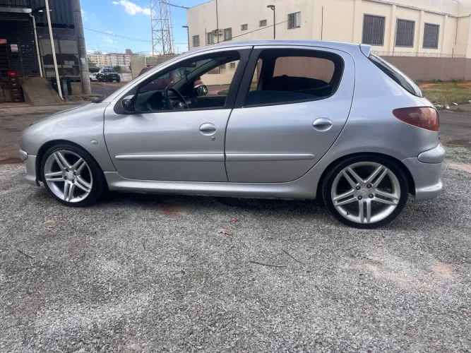Peugeot 206 Presence 1.4/ 1.4 Flex 8V 5P 2008