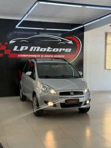 Fiat Idea Attractive 1.4 Fire Flex 8V 5P 2011