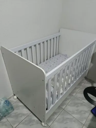 Berço americano em perfeito estado