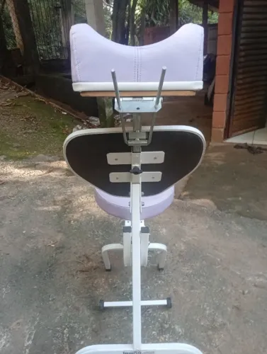 Vendo cadeira portátil para sobrancelha e maquiagem