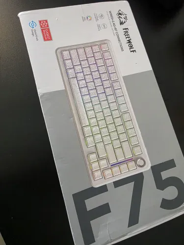 Teclado Mecânico F75 sem fio