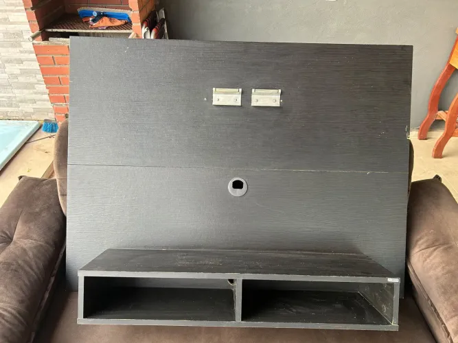 PAINEL DE TV PRETO