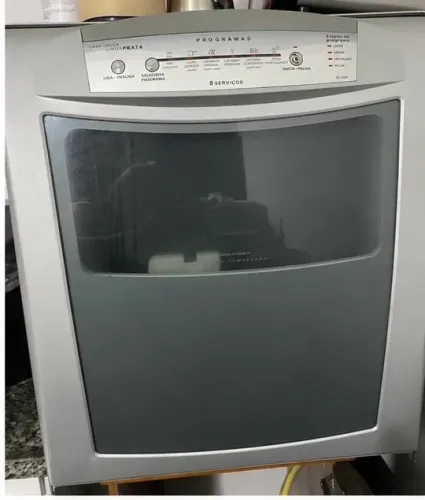 Máquina lava louça Brastemp linha prata funcionando