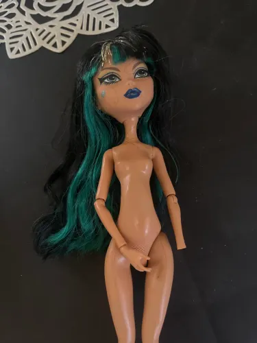Sucata Cléo D?enile Monster High